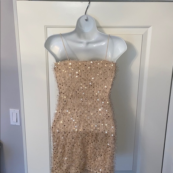 Sequin dress - Picture 2 of 4